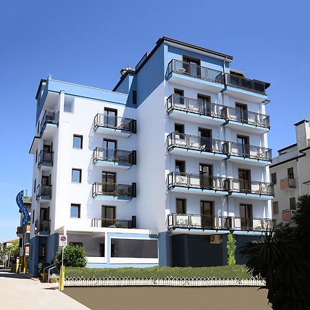Hotel Ondina Τζεσόλο Λίντο Εξωτερικό φωτογραφία